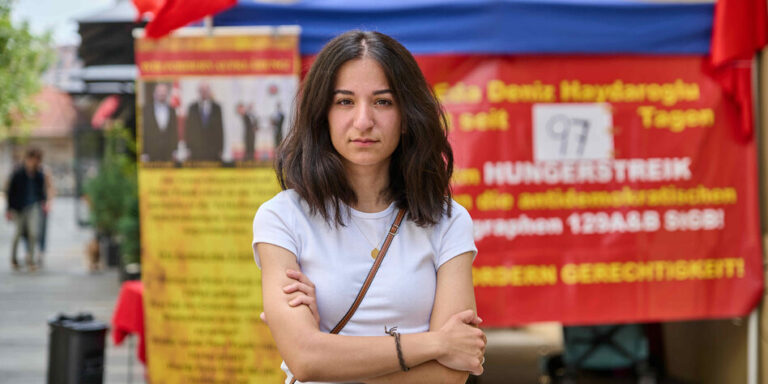 Голодовка ­— шаг отчаяния или действенное средство политической борьбы? Интервью с турецкой революционеркой